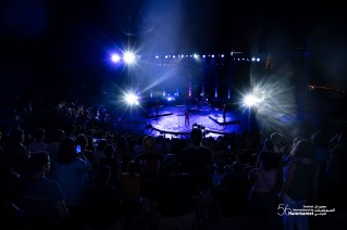 Pour la première fois en Afrique, la star montante @faouzia sur la scène du festival International de Hammamet. 
