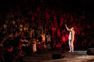 Une référence dans la musique cubaine, découvrez le concert de Los Van Van.