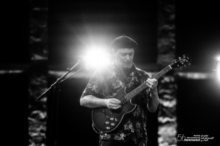 Le compositeur et producteur américain, la légende vivante, Kurt Rosenwinkel sur la scène du Festival International de Hammamet.