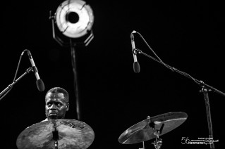 Le compositeur et producteur américain, la légende vivante, Kurt Rosenwinkel sur la scène du Festival International de Hammamet.