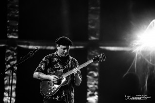 Le compositeur et producteur américain, la légende vivante, Kurt Rosenwinkel sur la scène du Festival International de Hammamet.
