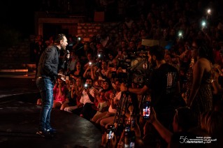 Le spectacle de Wael Jassar sur la scène du Festival International de Hammamet.