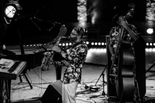 Kenny Garrett & Sounds From The Ancestors.