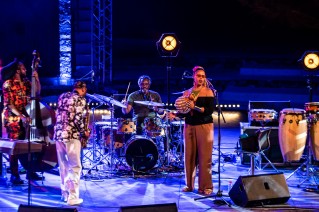 Kenny Garrett & Sounds From The Ancestors.