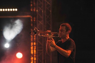Emir Kusturica & The No Smoking Orchestra